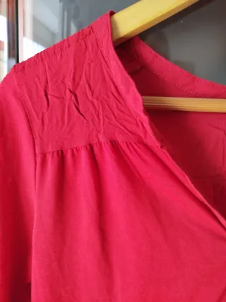 Blusa H&M roja manga 3/4