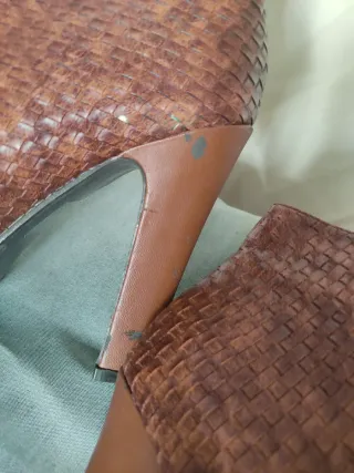 Botines marrones trenzados con cordones