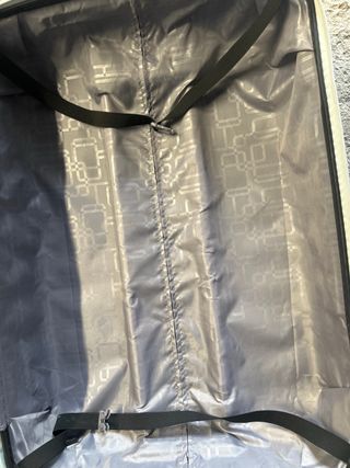 Maleta de viaje American Tourister gris