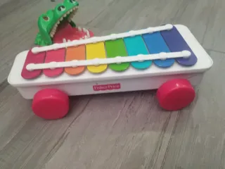 Xilófono Fisher Price y Cocodrilo Sacamuelas