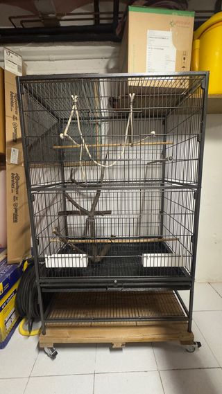 Jaula grande para loros con ruedas 80x50x120 cm