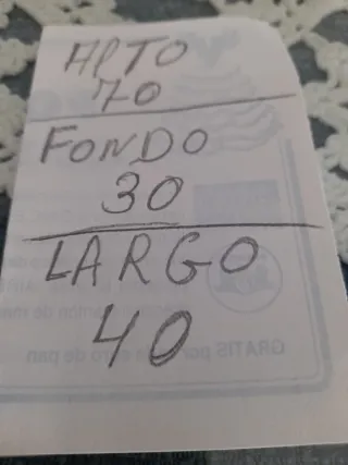 Mesa auxiliar cristal y metal