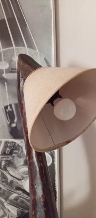 Lámpara Jirafa Artesanal Madera