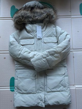 Chaqueta mujer invierno blanco roto con capucha