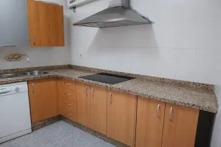 Cocina completa madera y piedra