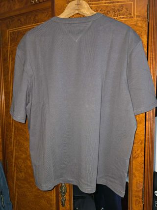 Camiseta Tommy Jeans Gris Talla L