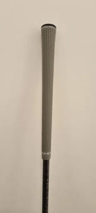 Híbrido Titleist H1 de 19° Stiff. Palos de Golf