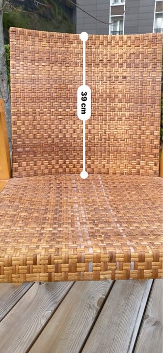 Silla de madera y Ratán marca IKEA