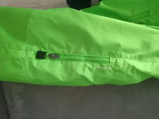 Pantaloni sci con bretelle regolabili