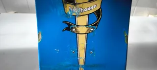 Tabla Tony Hawk Birdhouse