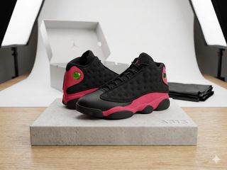 Zapatillas Jordan Baloncesto Negras y Rosas