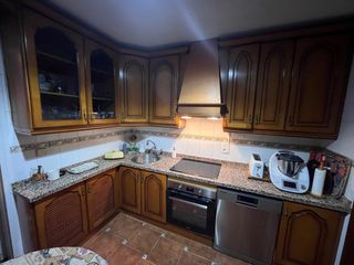 Muebles de cocina completos y encimera