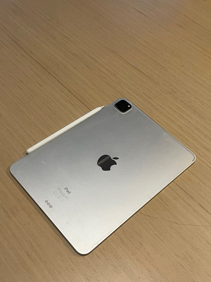 iPad Pro 11 256GB Plata afbeelding 3