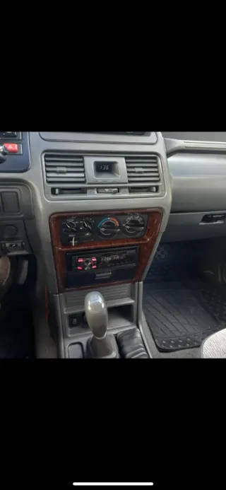 Mitsubishi Montero 1996