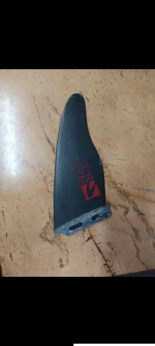 Aleta Windsurf Maui Ultra Fins X-Wave Carbon 24cm