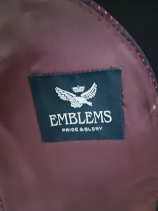 Traje Emblems Negro Talla M