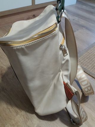 Bolso Mochila Fun & Basics Beige y Verde