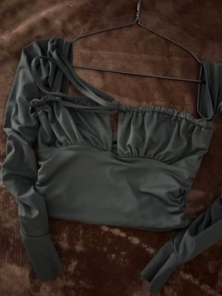 Top negro manga larga