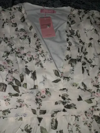 Blusa ALMA EN PENA floral elegante