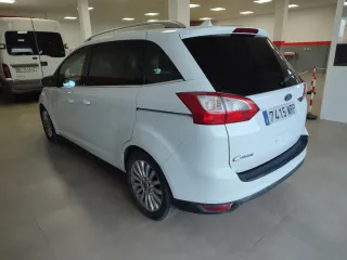 Ford Grand C-MAX 2012