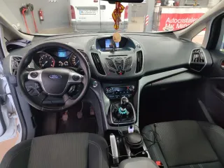 Ford Grand C-MAX 2012