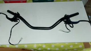 Manillar Derbi Variant Sport con manetas