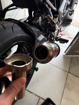 Escape Dominator Kawasaki Z900