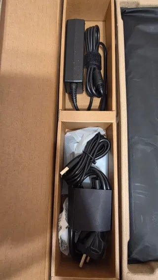 Dell Latitude 3550 Intel Ultra 5 16GB RAM