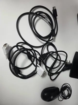 Pantalla HP + Altavoces + Ratón