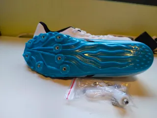 Zapatillas Clavos Atletismo ASICS Medaron