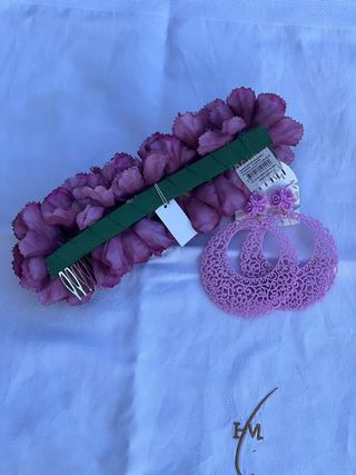 Conjunto Flamenca: Flores y Pendientes
