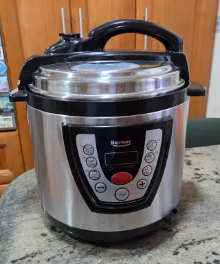Olla a presión eléctrica Bernar programable