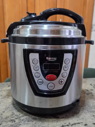 Olla a presión eléctrica Bernar programable