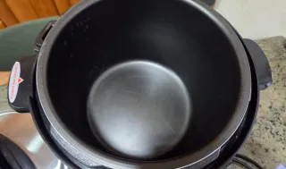 Olla a presión eléctrica Bernar programable