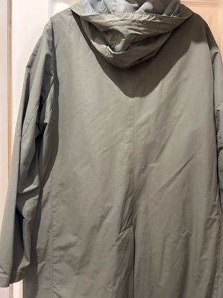 Gabardina Mango Verde Oliva