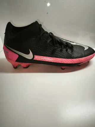 Botas de fútbol Nike Phantom
