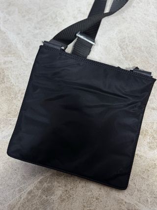 Bolso bandolera Prada negro