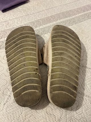 Sandalias esparto con lazo beige