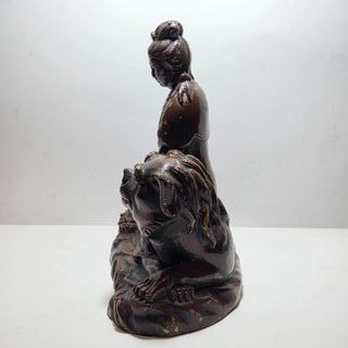 Antica Scultura Cinese Guanyin Seduta Su Cane Foo