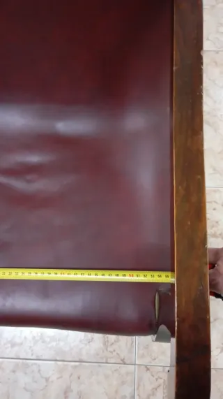 Poltrona vintage in skai/legno