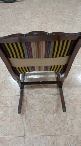 Poltrona vintage in skai/legno