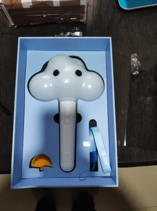 Lampara concierto Kpop nube