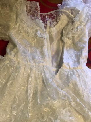 Vestidos de comunión blancos 125 y 130 cm