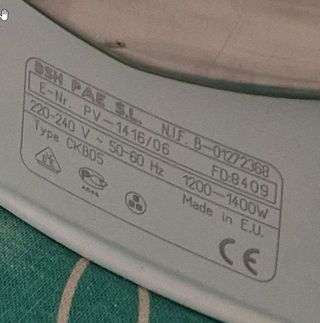 Plancha de mano UFESA CLARISSA 40