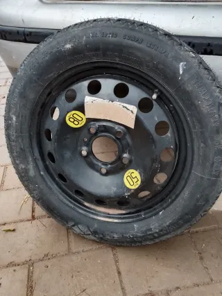 Rueda de repuesto temporal