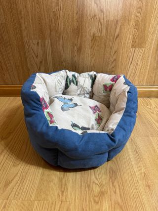 Cama para mascota pequeña.