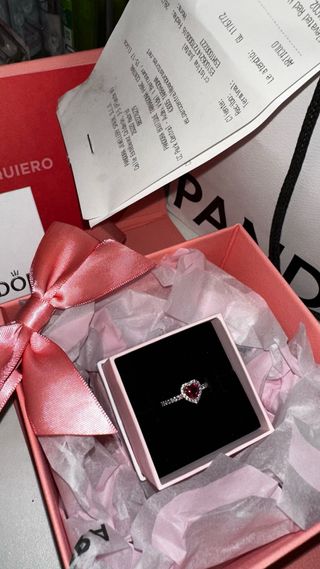 Anillo Pandora Corazón Rojo Plata de primera ley.
