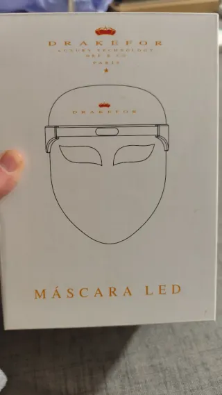 Mascarilla Facial LED Blanca y Plateada