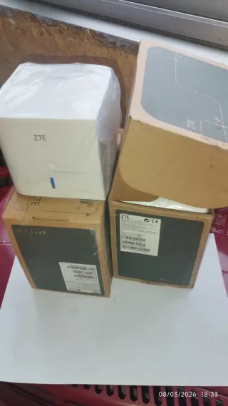 Repetidor WiFi Mesh ZTE 2.4/5G 2 Puertos LAN