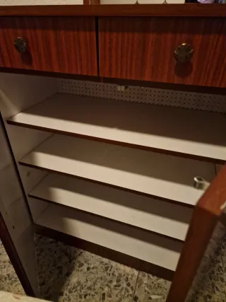 Cómoda o tocador de madera